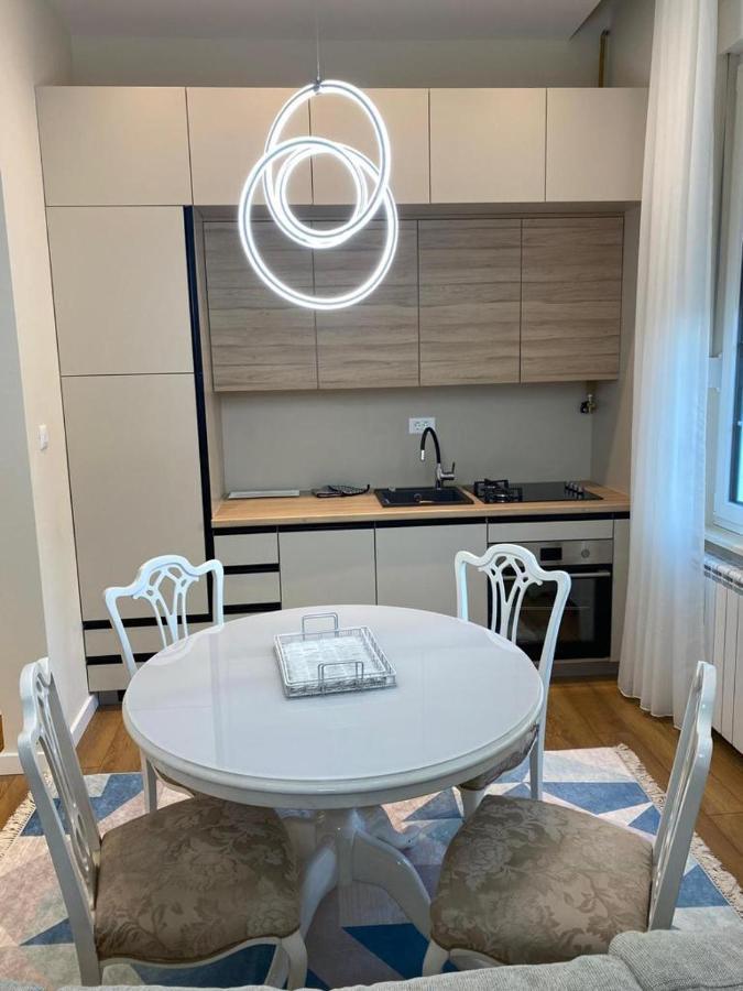 Academy Of Art Apartment 사라예보 외부 사진